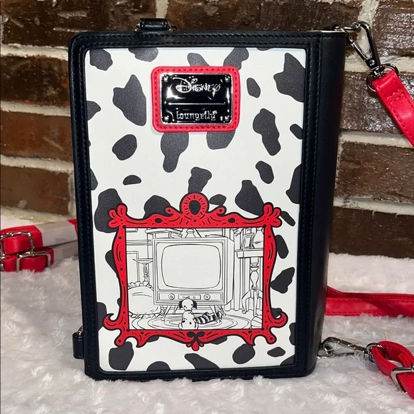 Loungefly NWT! Disney 101 Dalmatians Classic Book Convertible Crossbody/Backpack - Picture 3 of 17